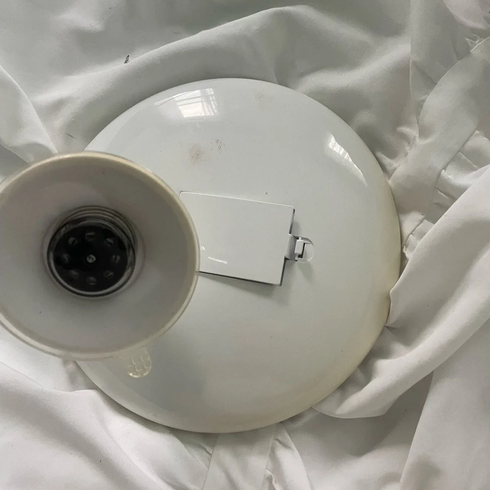 Silver Round Mirror with light